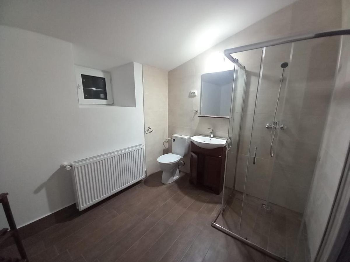 Casuta Din Deal Târgu Neamţ Exterior foto